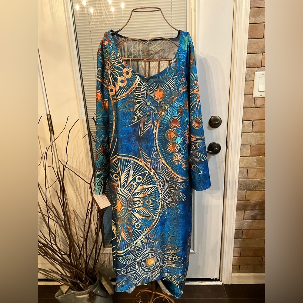 Source Unknown Vibrant Blue and Orange Long Sleeve Dress